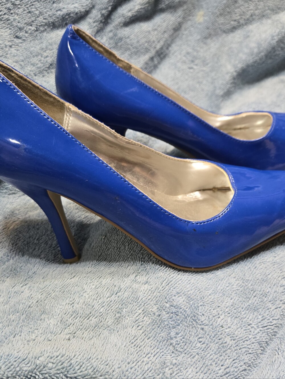 Ladies Royal Blue Pointed Toe High Heeled Dress Shoe